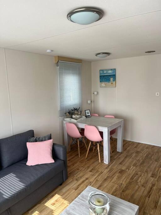 Chalet + Tiny House Nabij Strand Petten Esterno foto