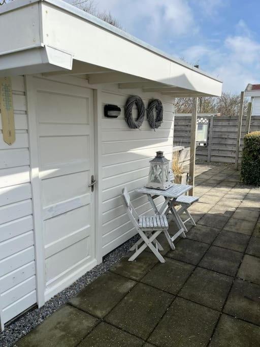 Chalet + Tiny House Nabij Strand Petten Esterno foto
