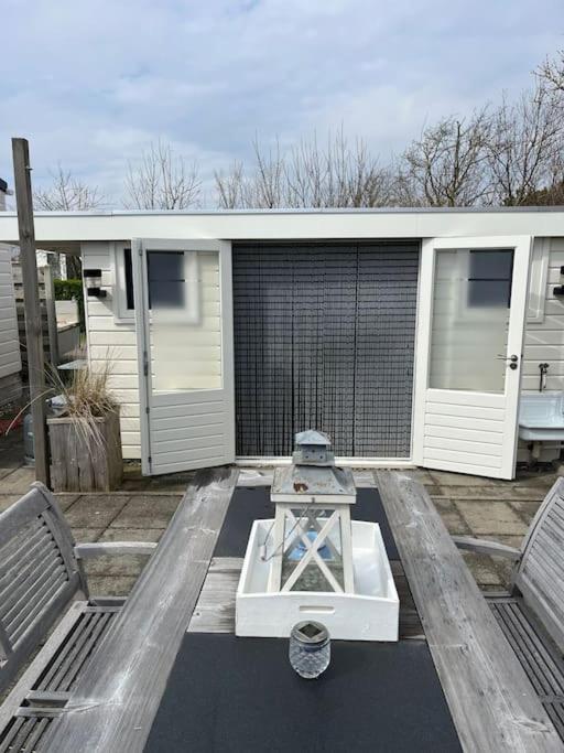 Chalet + Tiny House Nabij Strand Petten Esterno foto