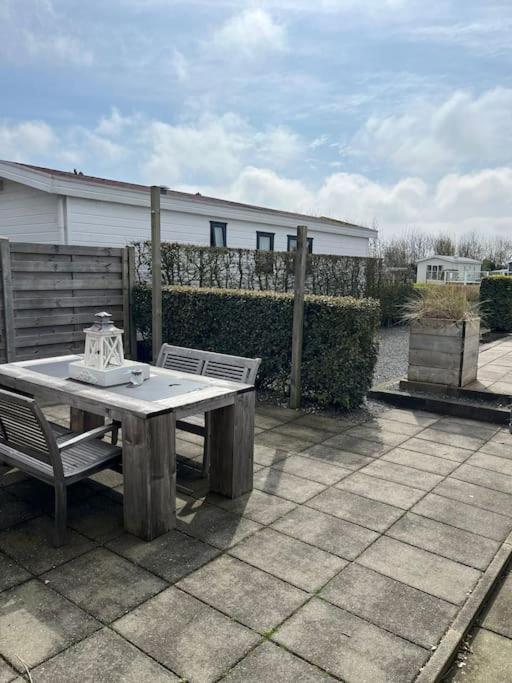 Chalet + Tiny House Nabij Strand Petten Esterno foto